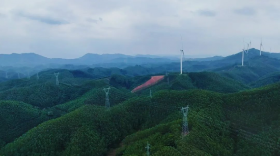 广西首个分布式风电场，发电量超预期近30%