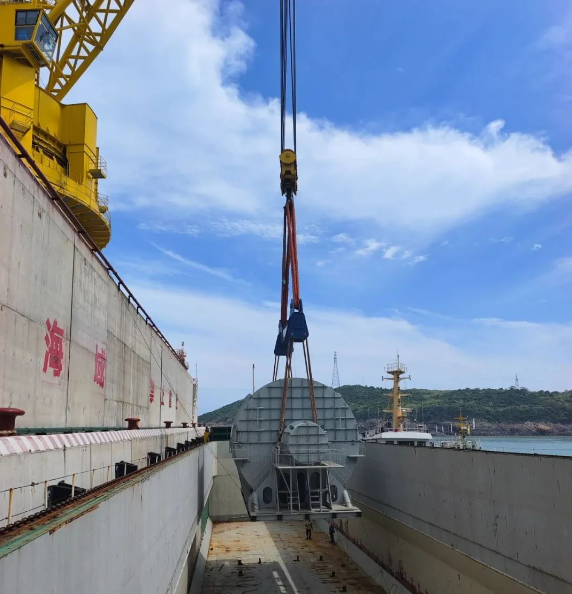 三澳核电项目1号机组汽轮机低压转子到货