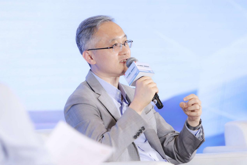 “科技巅峰 隆基智造”隆基嘉兴基地助力光伏行业高质量发展、打