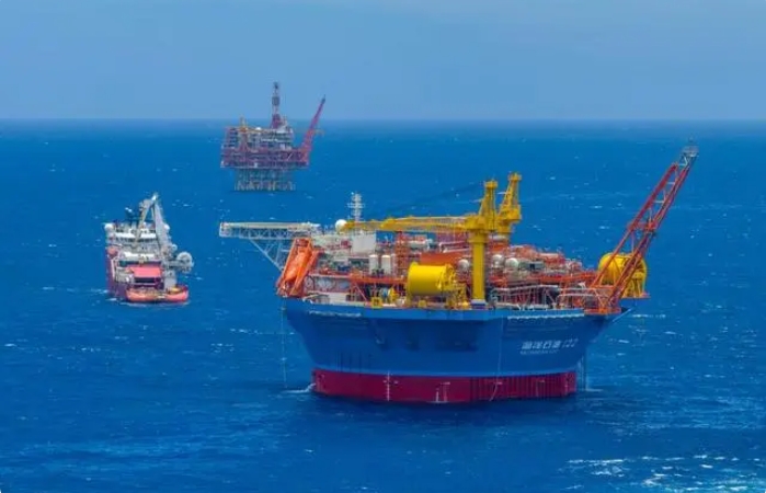 稳扎深水！“海葵一号”完成海上安装