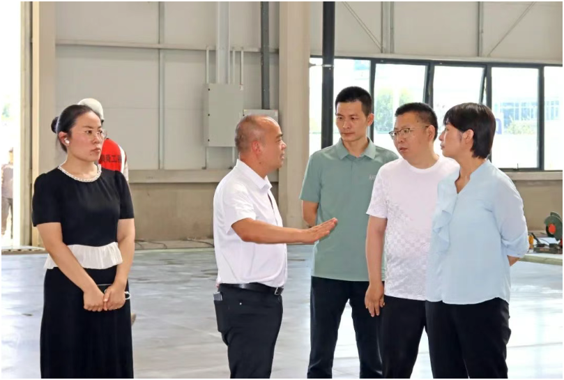 阳泉阀门董事长杨亚蓉一行莅临泉舜流控调研考察