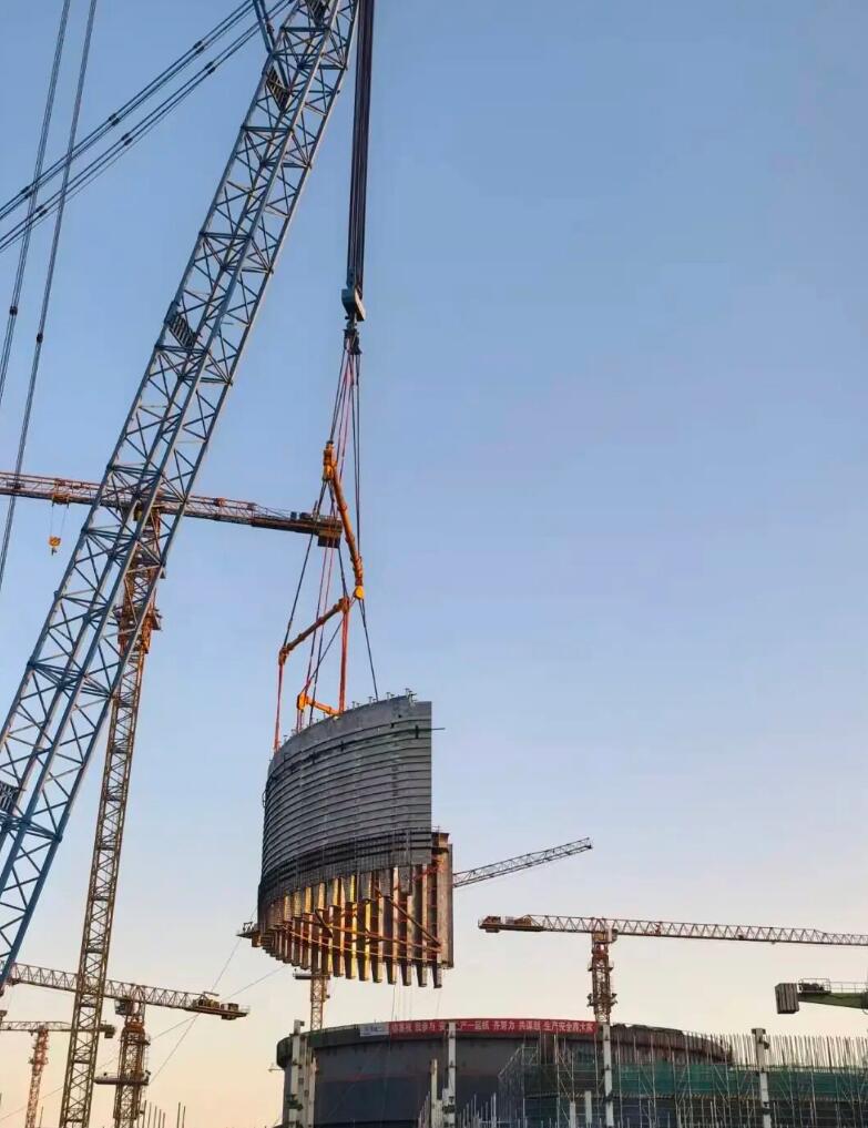 徐大堡核电厂2号机组CA03模块顺利吊装就位